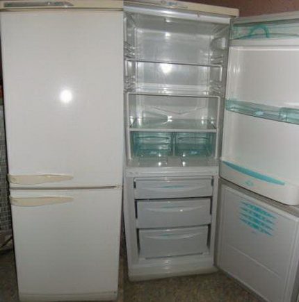 Stinol refrigerator