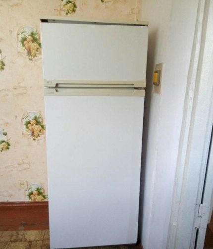 Two-chamber refrigerator Nord