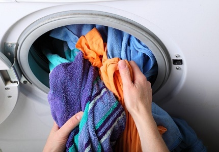 Çamaşır makinesi yükleme kapağı