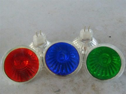 Multi-colored halogen lamps