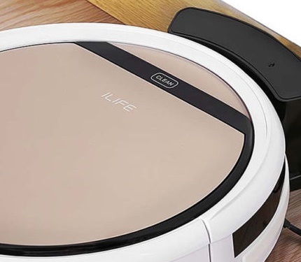 Display of the iLife V5s Robot Vacuum Cleaner