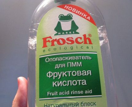 Oplachovací prostředek Frosch pro myčky nádobí