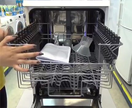 Dishwasher drawers