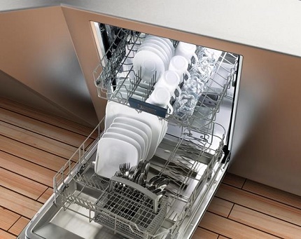 Fully built-in dishwasher