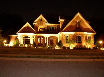 Noční LED osvětlení domácnosti