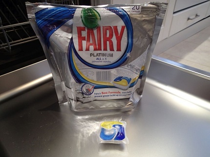 Fairy Platinum capsules in zip packaging