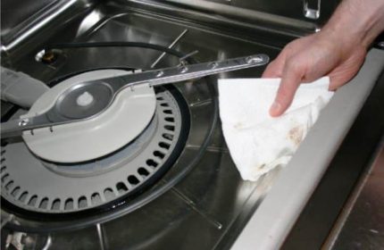 Bulaşık makinesinin bakımı