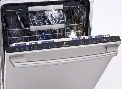 Pelbagai jenis mesin pencuci pinggan Electrolux
