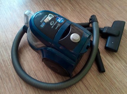 Budget vacuum cleaner Samsung SC4520