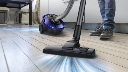 Samsung vacuum cleaner in the cleaning process