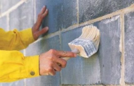 Penjajaran dinding