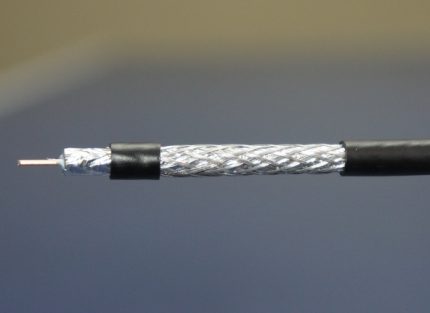 Coaxial wire type