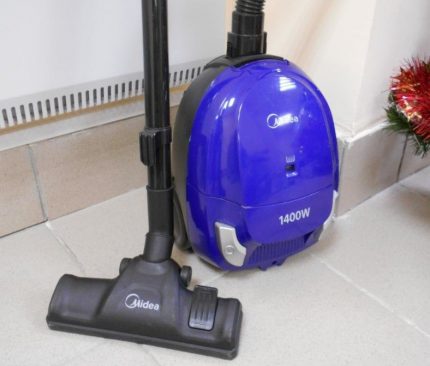 Midea vacuum cleaner on smooth floor