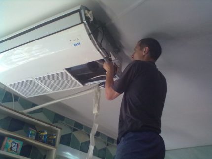 إصلاح معدات التدفئة والتهوية وتكييف الهواء