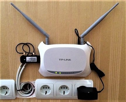 Wall router
