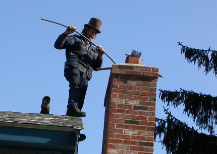 Chimney cleaning by master