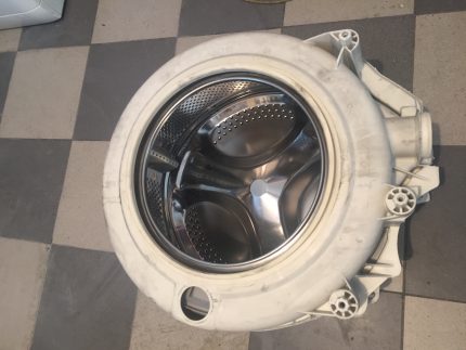 Rezervorul mașinii de spălat