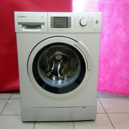 Garsaus gamintojo skalbimo mašina