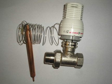 Thermostatic valve with remote sensor