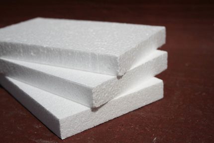 Polyfoam for insulation of internal walls