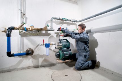 Maintenance of a pumping station in the house