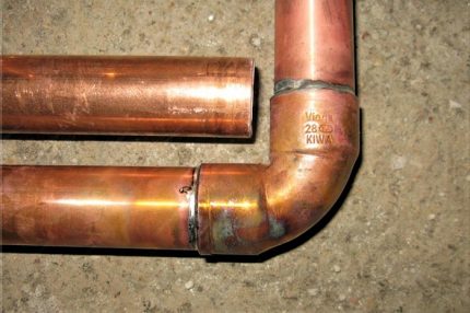 Seams on a copper pipe after soldering