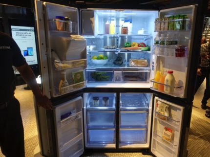 الثلاجة الذكية