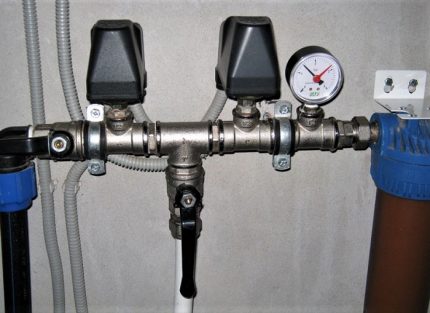 Ang relay ay naka-install sa pipeline