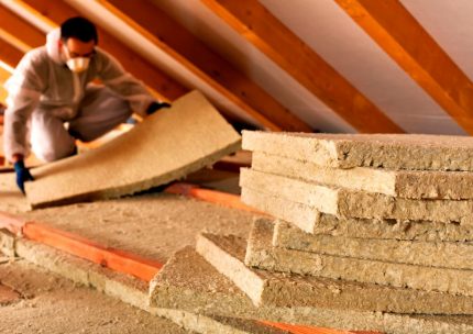 Slabs of mineral wool for attic insulation