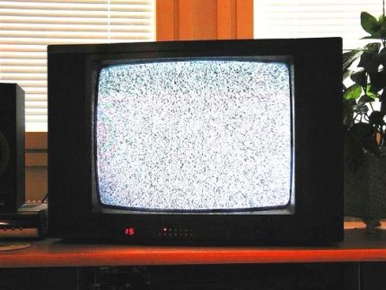 Televizoriaus ekrano triukšmas