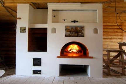 Cubic stove with stove bench