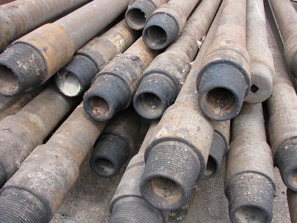 Set of rods for building core drill