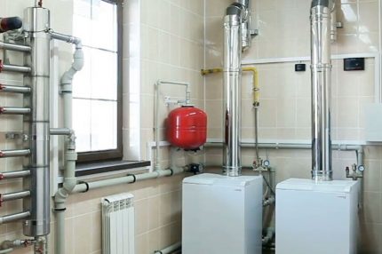 Ventilation pour une chaudière à gaz dans une maison privée: règles d'aménagement