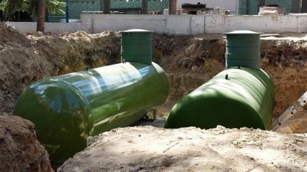 Installation of gas holders for autonomous gas supply