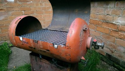 Gas cylinder grill