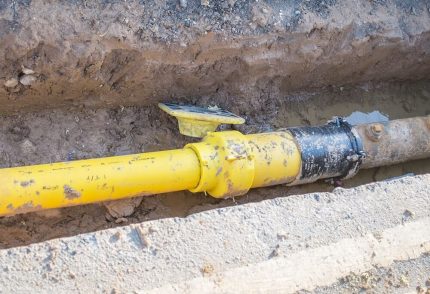 Gas pipe repair