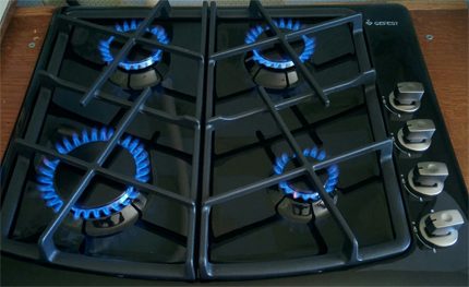 Gas stove heating to eliminate moisture