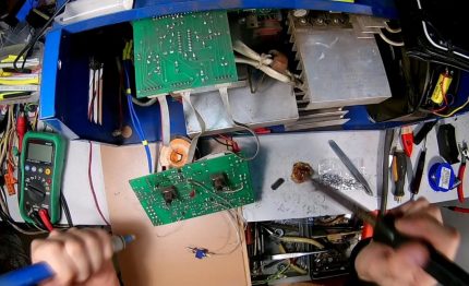 Repair of the electronic board of the gas boiler
