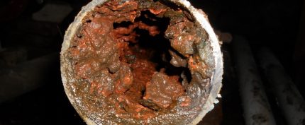 Clogged heating pipes