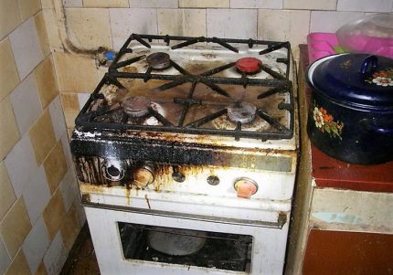 Gas stove after the explosion