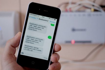 Mensajes SMS en un teléfono inteligente