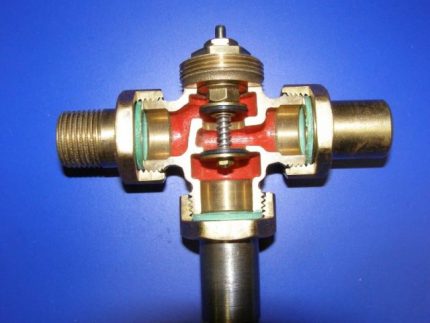 Three-way valve