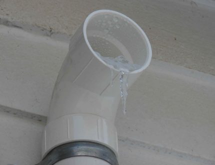 Frozen water in the ventilation