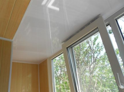 Отворен прозорец за вентилация