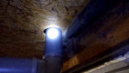 Ceiling ventilation pipe