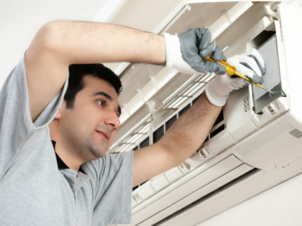 Checking and repairing the air conditioner