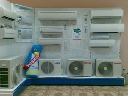 Rectangular air conditioners of different sizes