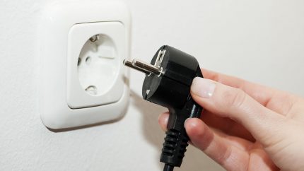 Unplugged the cord from the outlet